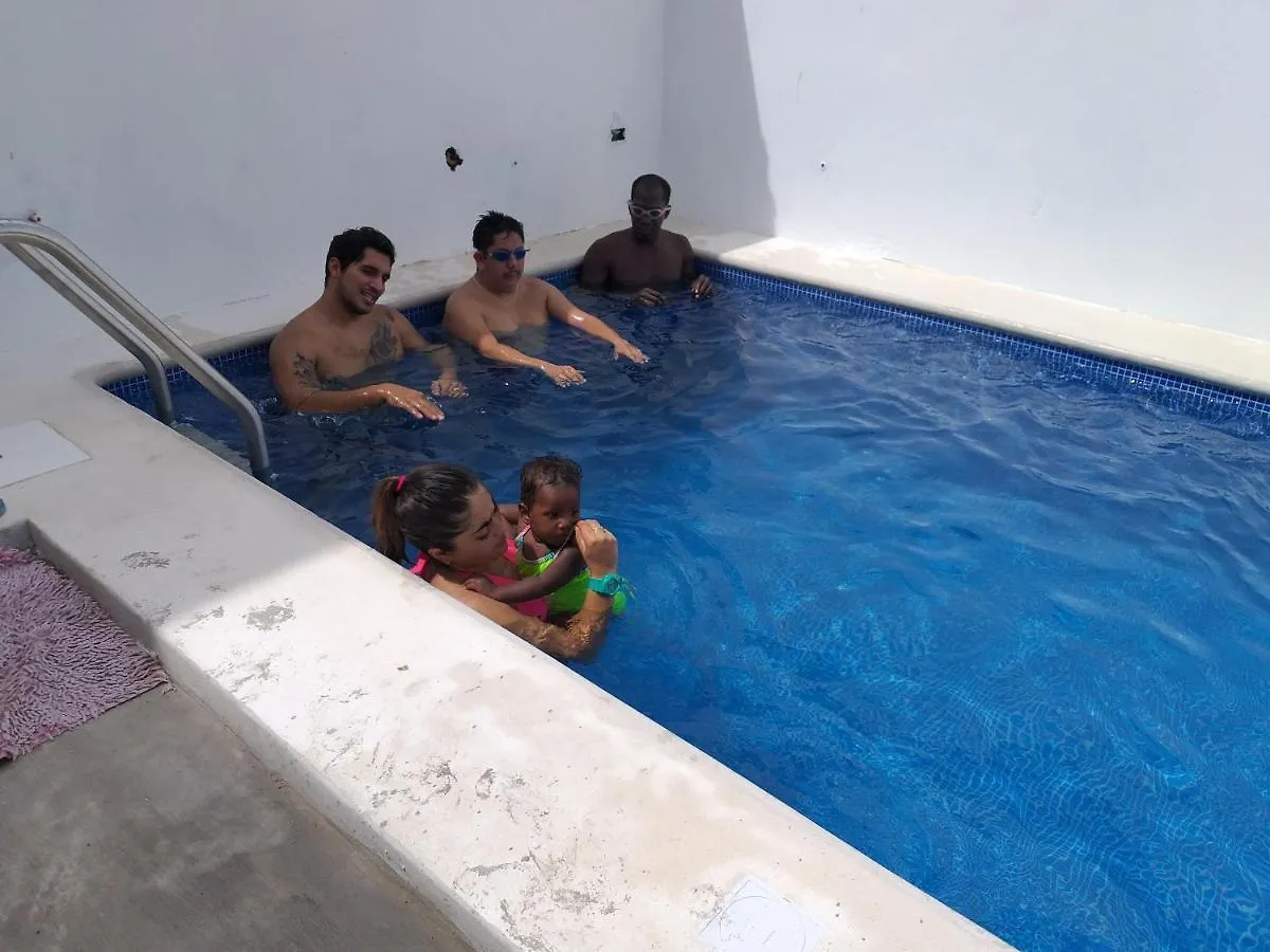 Homestay Yacu&Mari Apartment Puerto Morelos