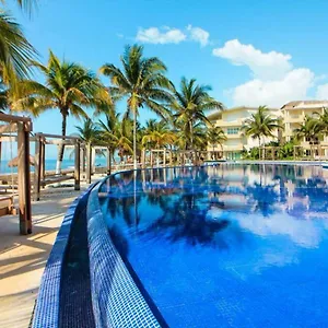 The Beach Residences Riviera Maya Apartment